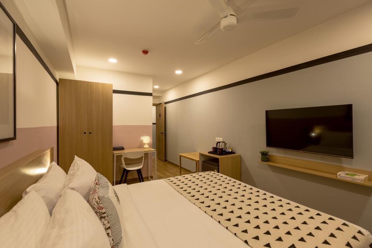 Olive Hotel Indiranagar 100Ft Road By Embassy Group Bangalore Eksteriør bilde